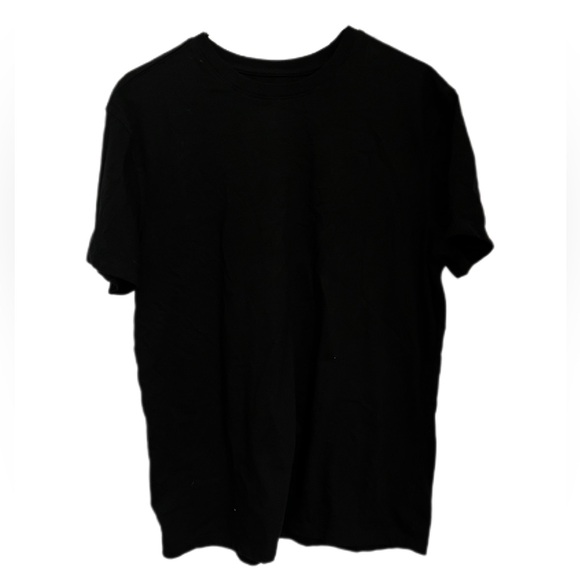 GoodFellow Black Tee - Picture 1 of 3